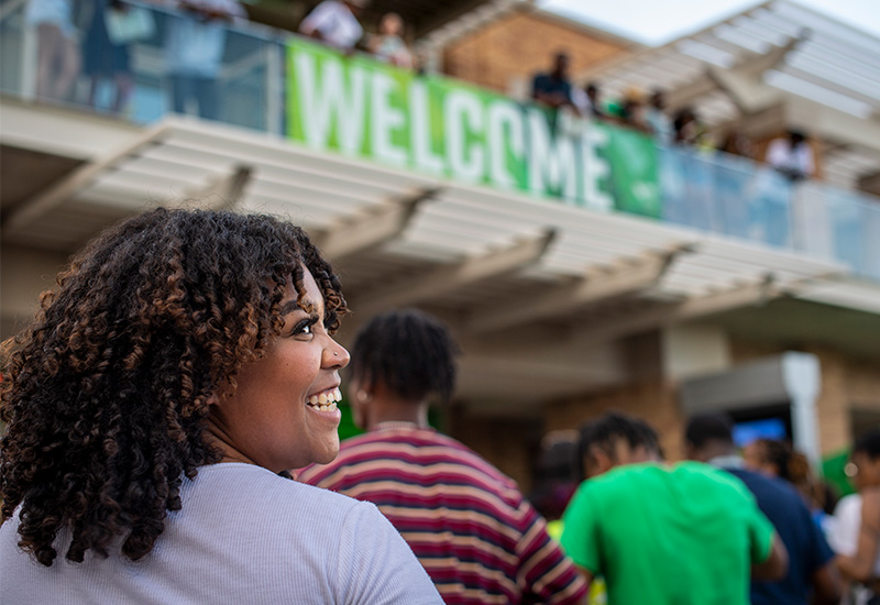 Student at a UNT welcome event