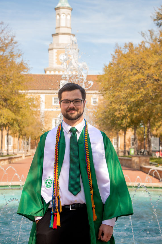 UNT Health Science student 1st in his family to graduate