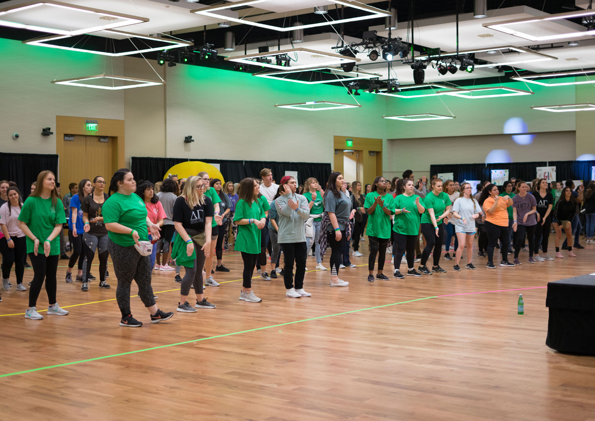 crowd of students participating in eaglethon