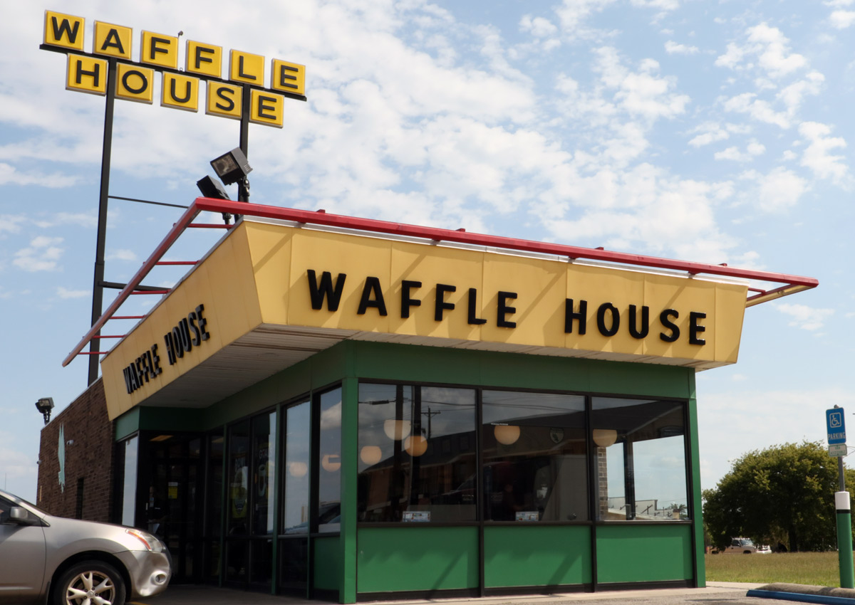 Waffle House building